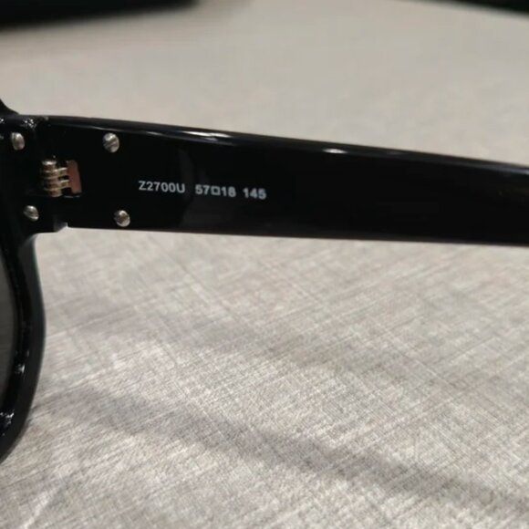 Louis Vuitton Sunglasses | Black Square Frame with Gold V Accent | Unisex - Picture 6 of 6